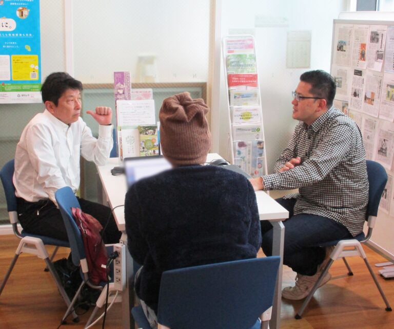 地元の新聞から取材を受けました。